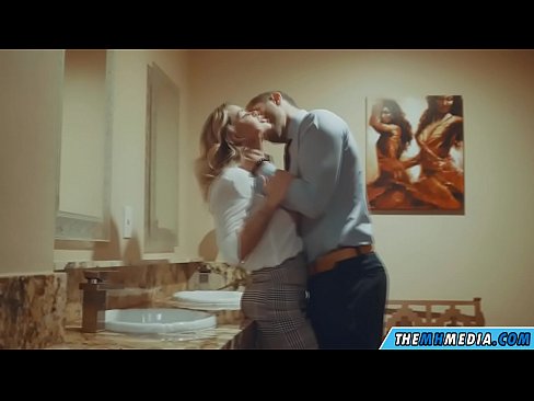 ❤️ Döşlü sarışın sizi ictimai tualetdə aldatdıqda ❤❌ Keyfiyyətli seks pornoda az.mailkassa.ru